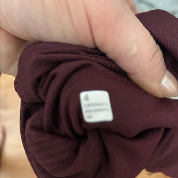 Lululemon Dance Studio Pants Size 4 - Picture 5 of 5